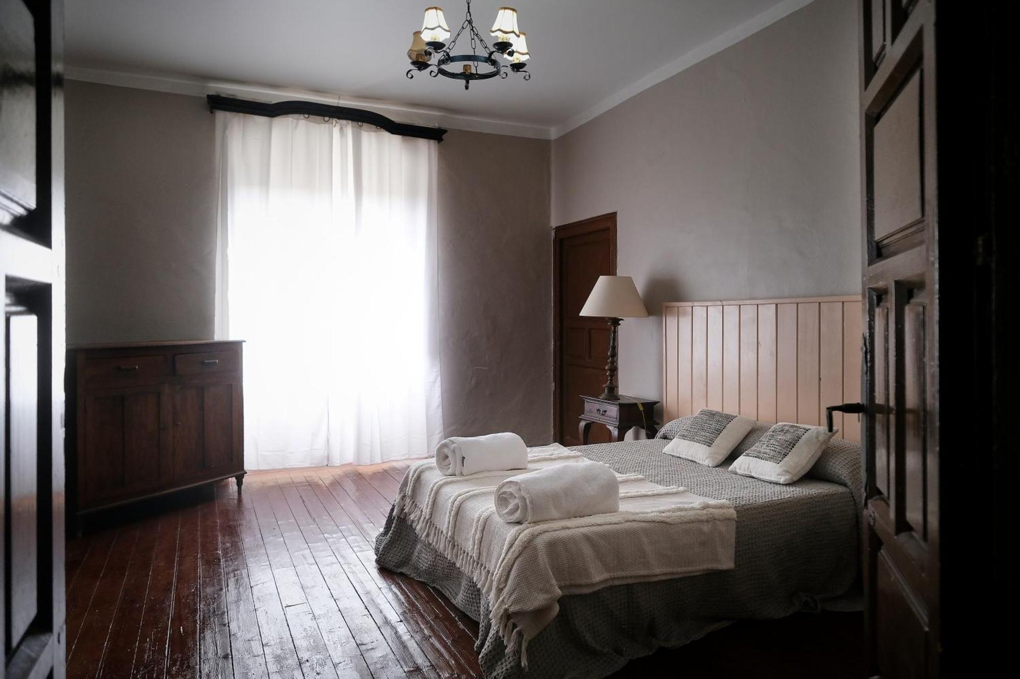 Casa Rural Palacio Conde De Aldana Con Piscina Entre Encinares Y Dehesas Terradillos Ngoại thất bức ảnh