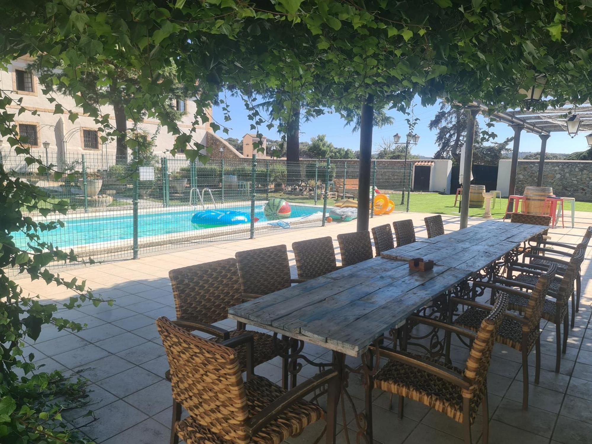 Casa Rural Palacio Conde De Aldana Con Piscina Entre Encinares Y Dehesas Terradillos Ngoại thất bức ảnh