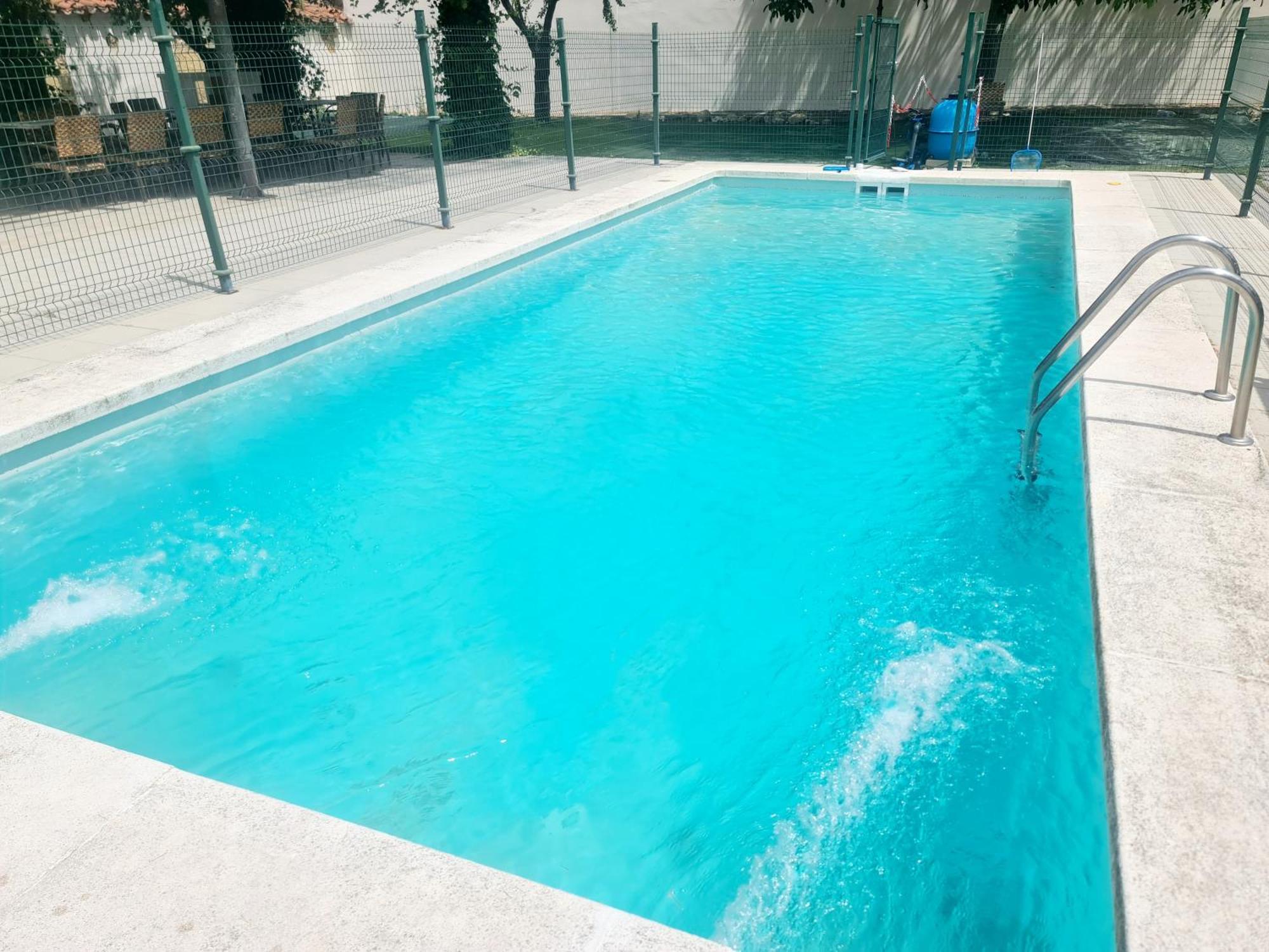Casa Rural Palacio Conde De Aldana Con Piscina Entre Encinares Y Dehesas Terradillos Ngoại thất bức ảnh